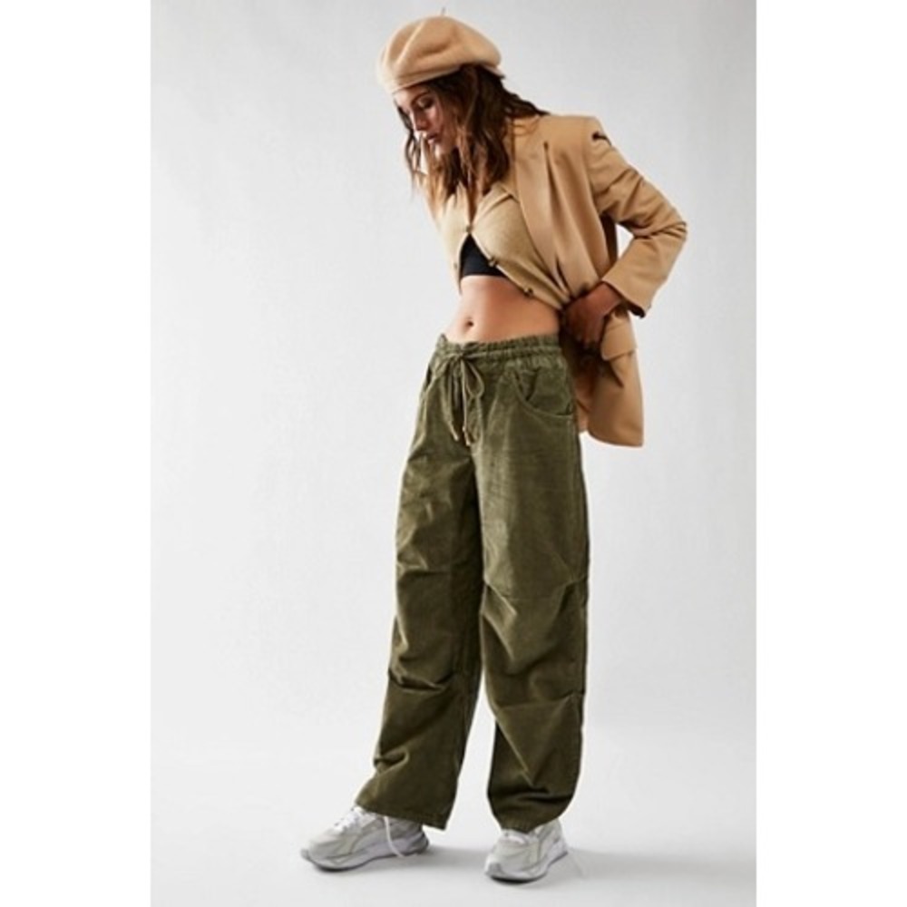 We The Free Modern Love High Rise Pull On Corduroy Pants Olive XS